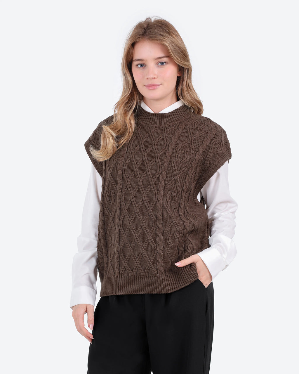 Women's Cable Knit Vest