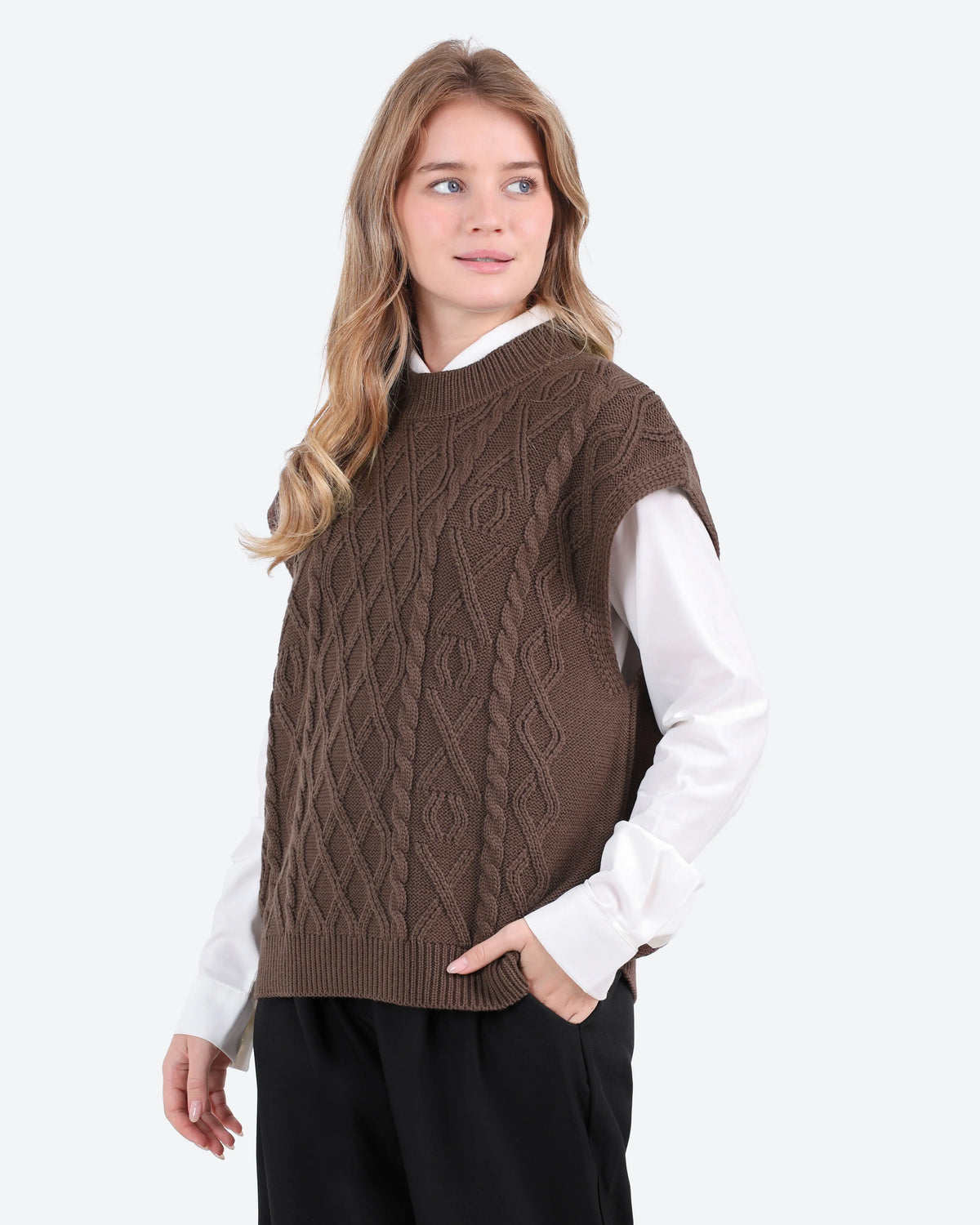 Women's Cable Knit Vest