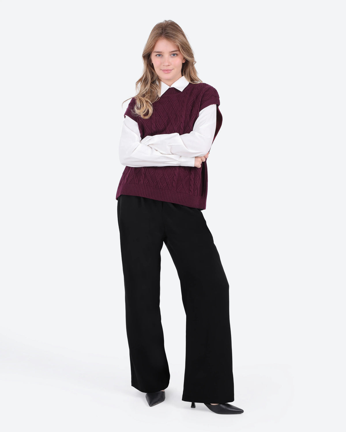 Women's Cable Knit Vest