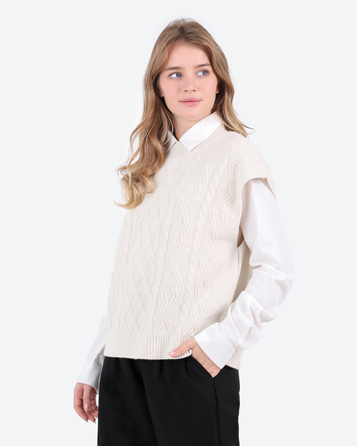 Women's Cable Knit Vest
