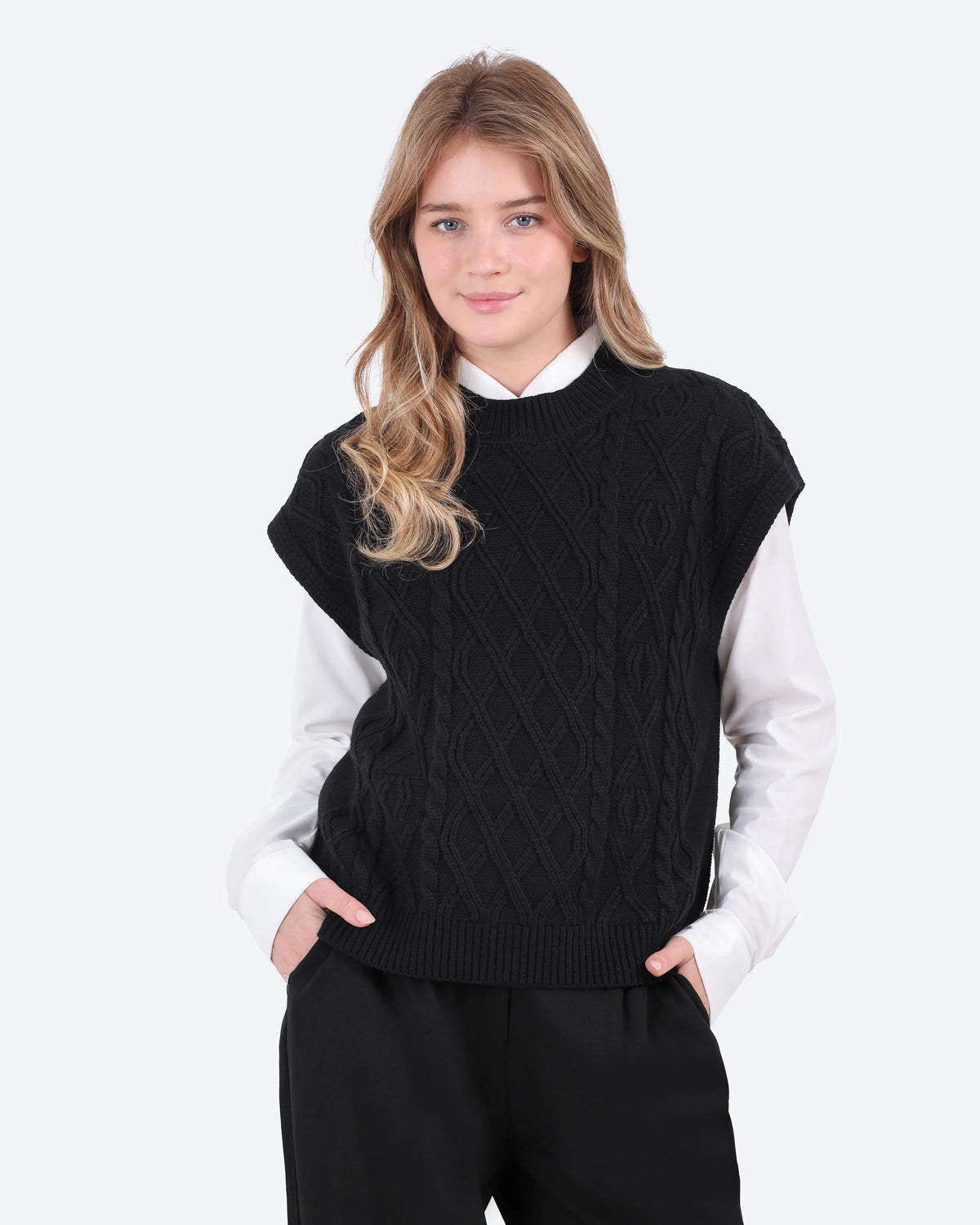 Women's Cable Knit Vest