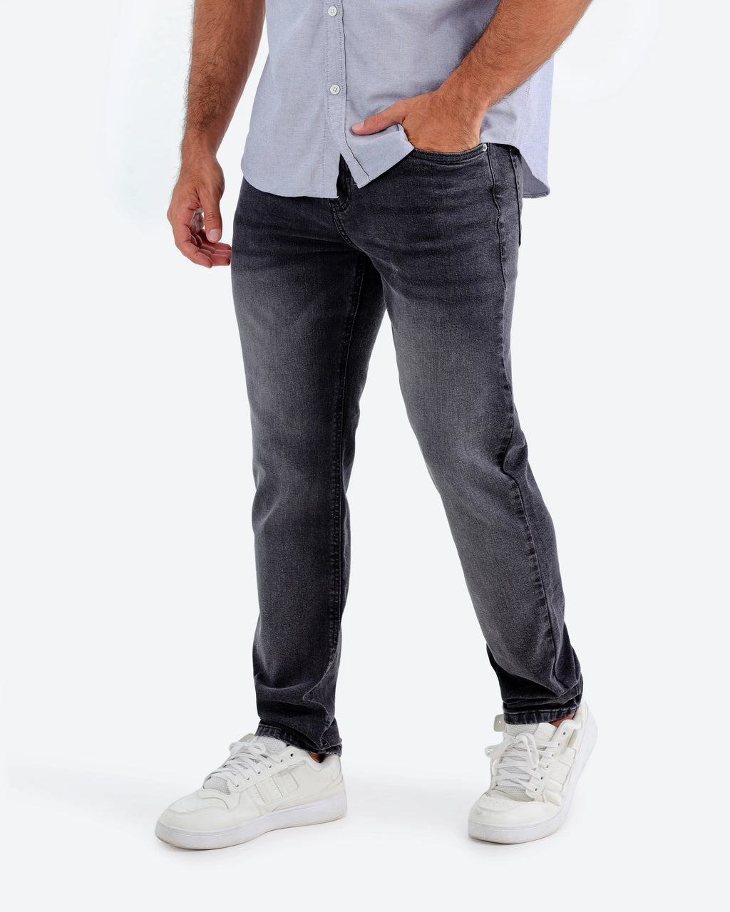 بنطلون جينز M (slim fit) BeNeshty 38-44